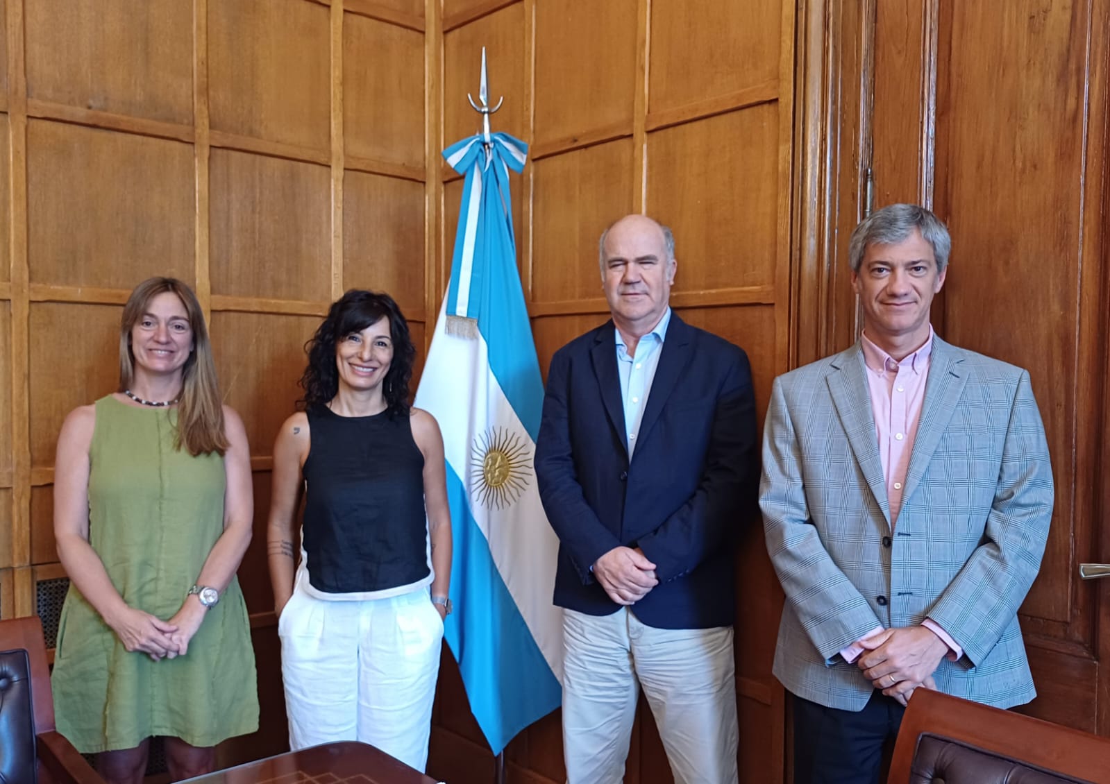 La SecretarÃ­a de Agricultura junto al campo en AgroActiva 2025